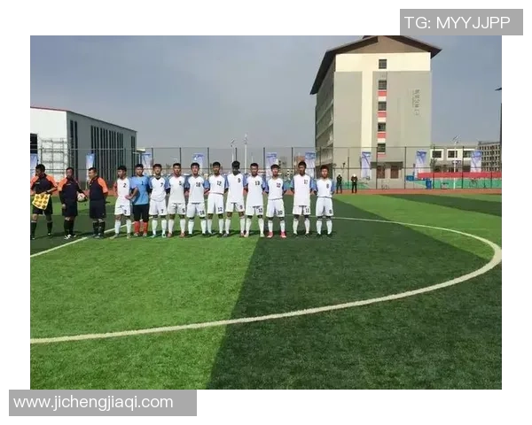 上海足球队在速度排行榜中荣登第六名展现出强劲实力与潜力 上海足球队在速度排行榜中荣登第六名展现出强劲实力与潜力