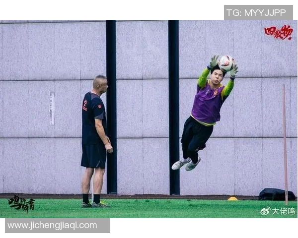 广州羽毛球队个人能力引发热议球员表现与团队协作的深度探讨