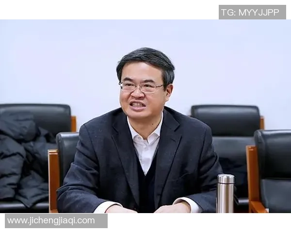 张军谈足球生涯回顾与未来展望分享个人成长与挑战经历 张军谈足球生涯回顾与未来展望分享个人成长与挑战经历