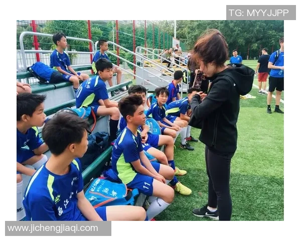 李春霖足球:从青涩少年到职业球员的成长之路与奋斗历程 李春霖足球:从青涩少年到职业球员的成长之路与奋斗历程